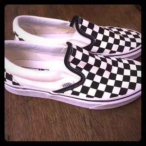 Unisex Van’s Women’s size 7/ Men’s size 5.5